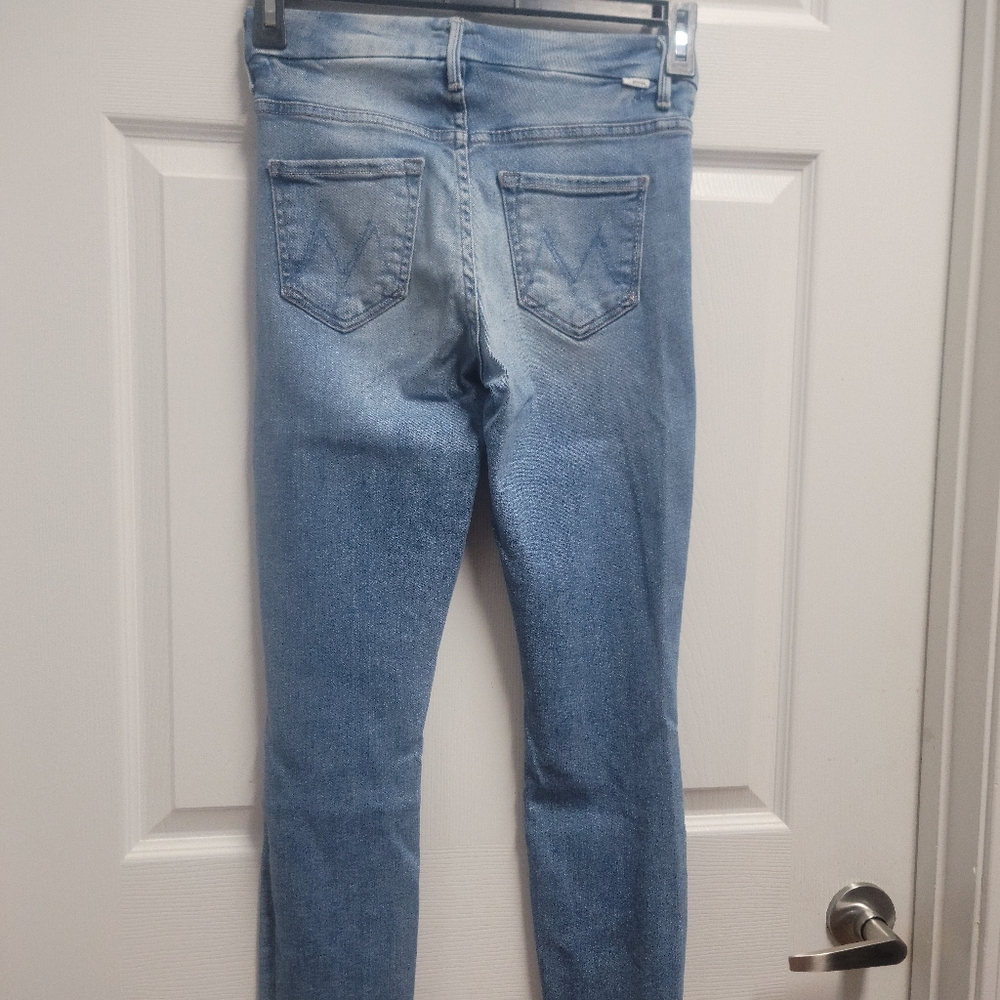 MOTHER Light Blue HIGH WAISTED LOOKER  ANKLE FRAY JEANS - Picture 9 of 14